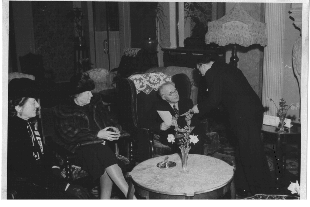 Backhaus 1944